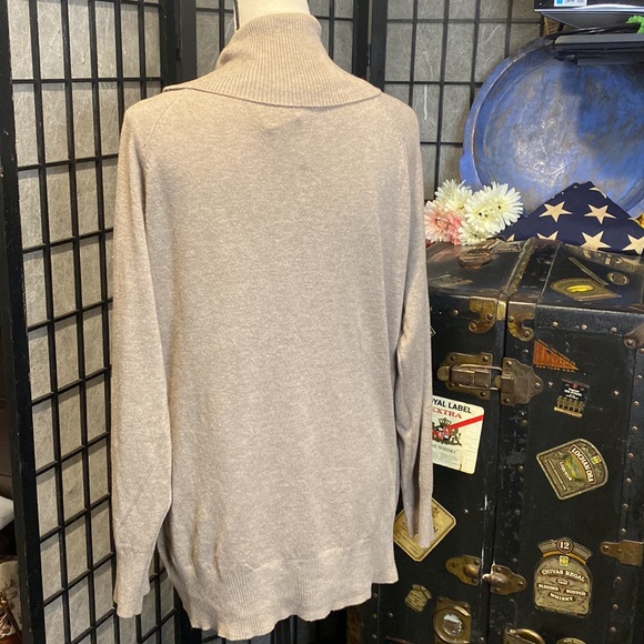 - Vila Milano Neutral Beige Cowl Neck Sweater - Picture 5 of 8